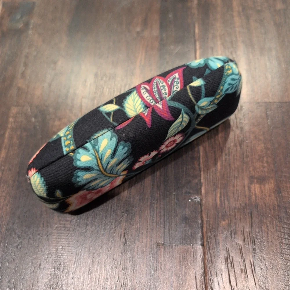Vera Bradley Vines Floral Clamshell Eyeglasses‎ Case 6.5x2 Women's Green Pink